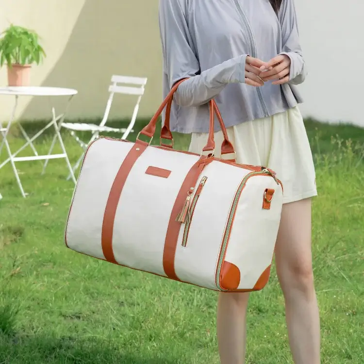 Velora Travel Bag